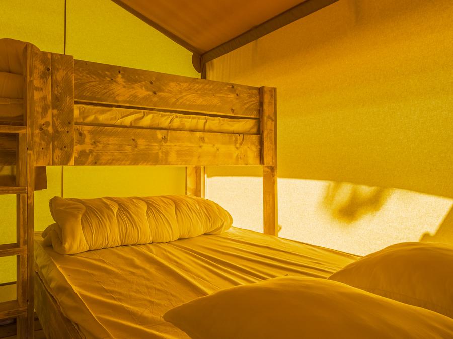 Tente en toile et en bois 5 personnes - SLOW LODGE - sans sanitaire 6