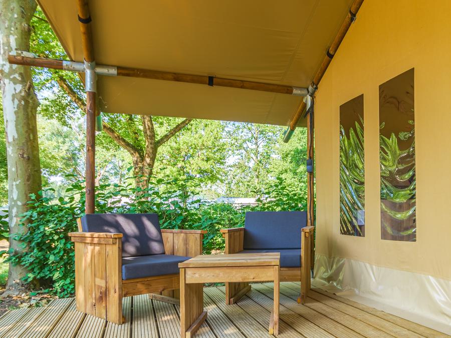 Tente en toile et en bois 5 personnes - SLOW LODGE - sans sanitaire 1