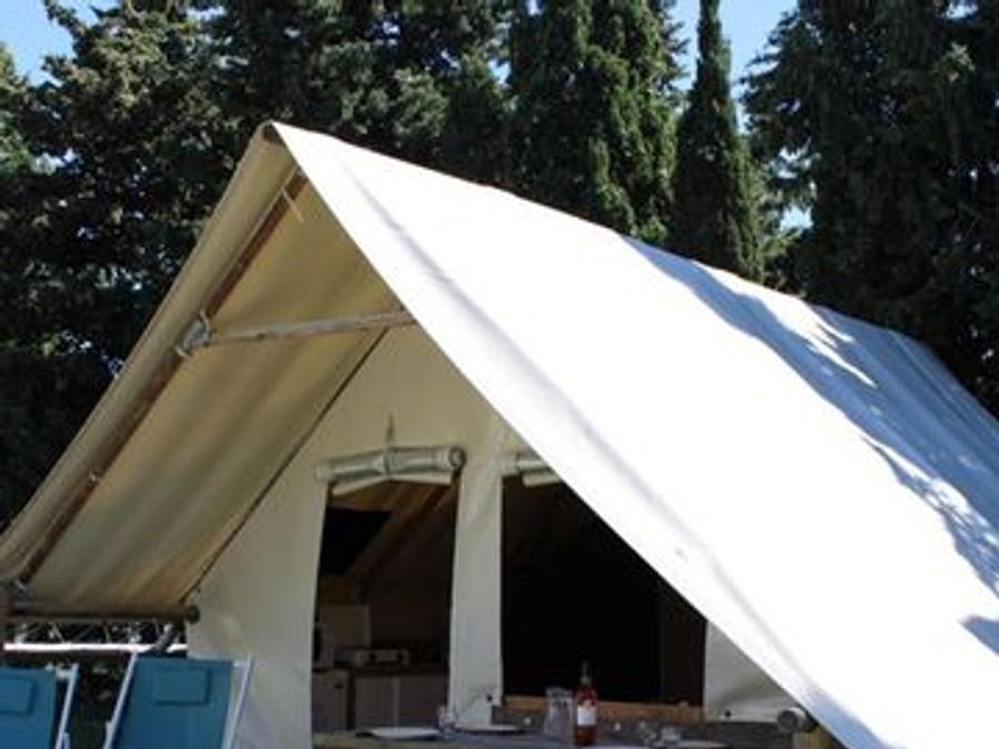 Tente en toile et en bois 5 personnes - ECOLODGE STANDARD sans sanitaires 20 m² 0
