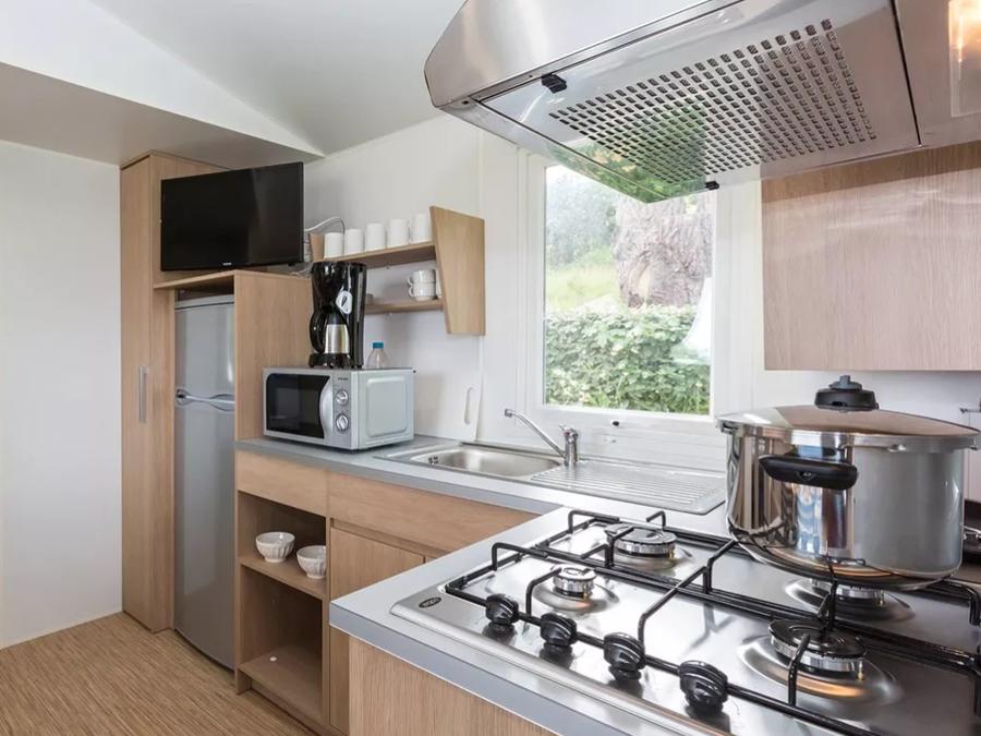 Mobilhome 4 personnes - Premium 28m² - 2 chambres + TV + Terrasse + draps et serviettes 1