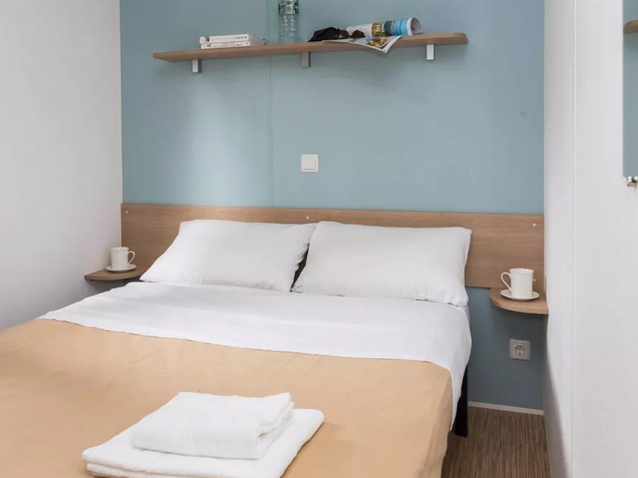 Mobilhome 6 personnes - Premium 32m² - 3 chambres + TV + lave-vaisselle + Terrasse + draps + serviettes 3