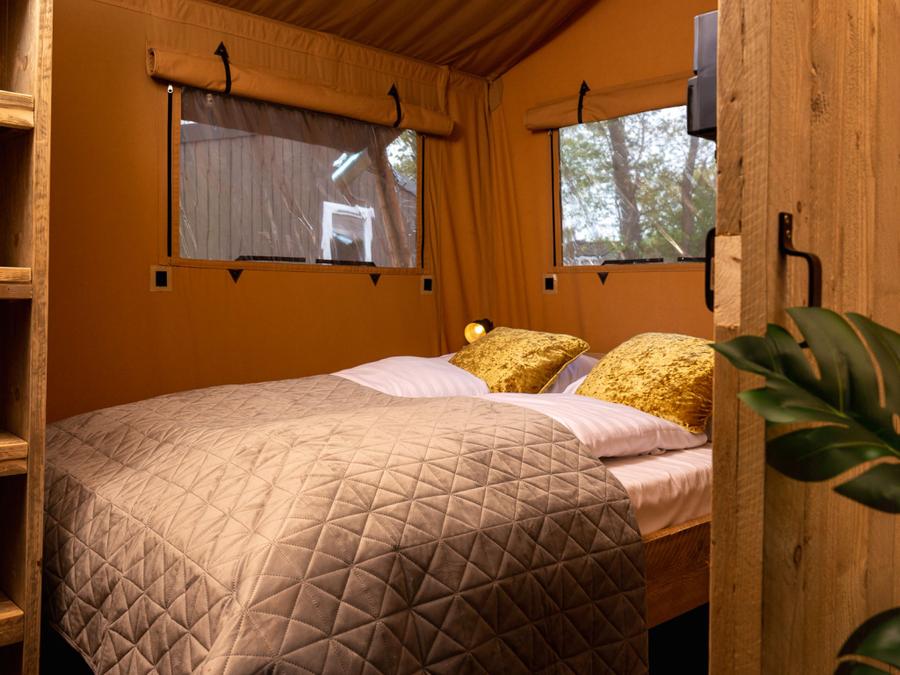 Tente en toile et en bois 5 personnes - VARADERO 2 chambres - 50 m2 3
