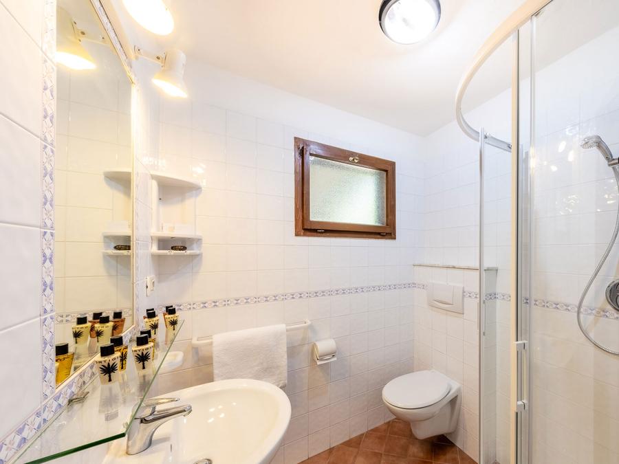 Bungalow 4 personnes - 2 Chambres 13