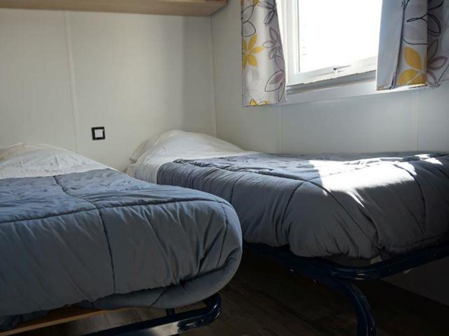 Mobilhome 8 personnes - C- Mobil-home Quatro - 4 chambres 2 salles de douche 8