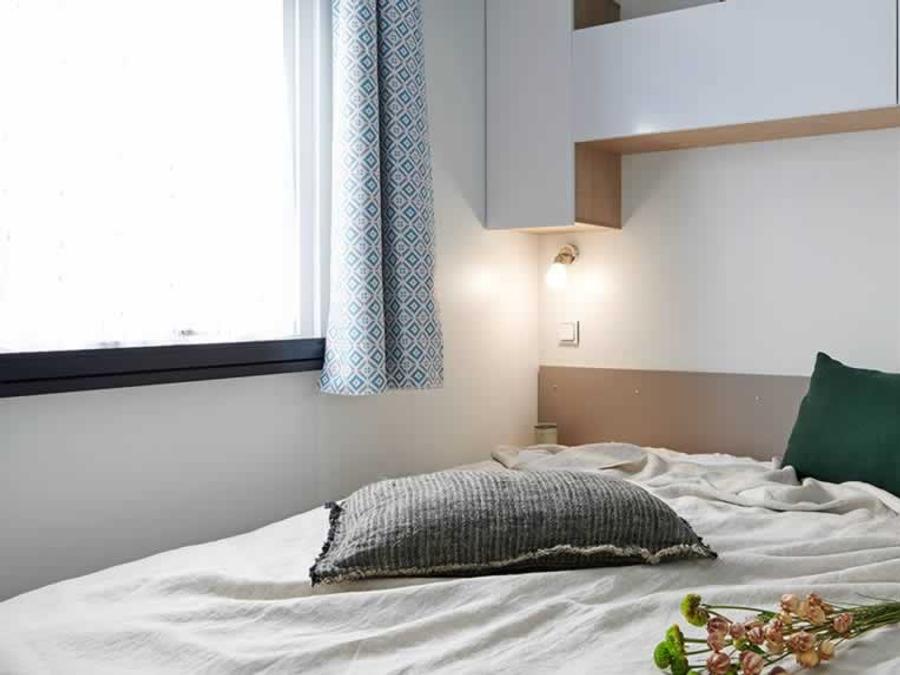 Mobilhome 6 personnes - Cottage des Familles 3 CH - 2 SDB - 6 PERS 38 m² - TV + CLIM + LV + DRAPS (inclus à la location à la semaine) 3