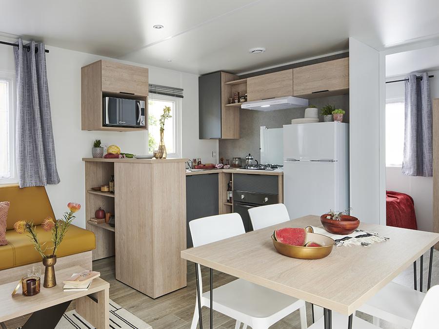 Mobilhome 4 personnes - des Familles 2 CH - 4 PERS 32 m² - TV + CLIM + LV + DRAPS (inclus à la location à la semaine) 1