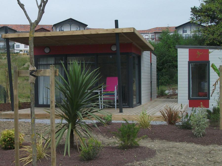 Chalet 6 personnes - ATLANTIS GRIS + 1 suite parentale dans un chalet séparé 0