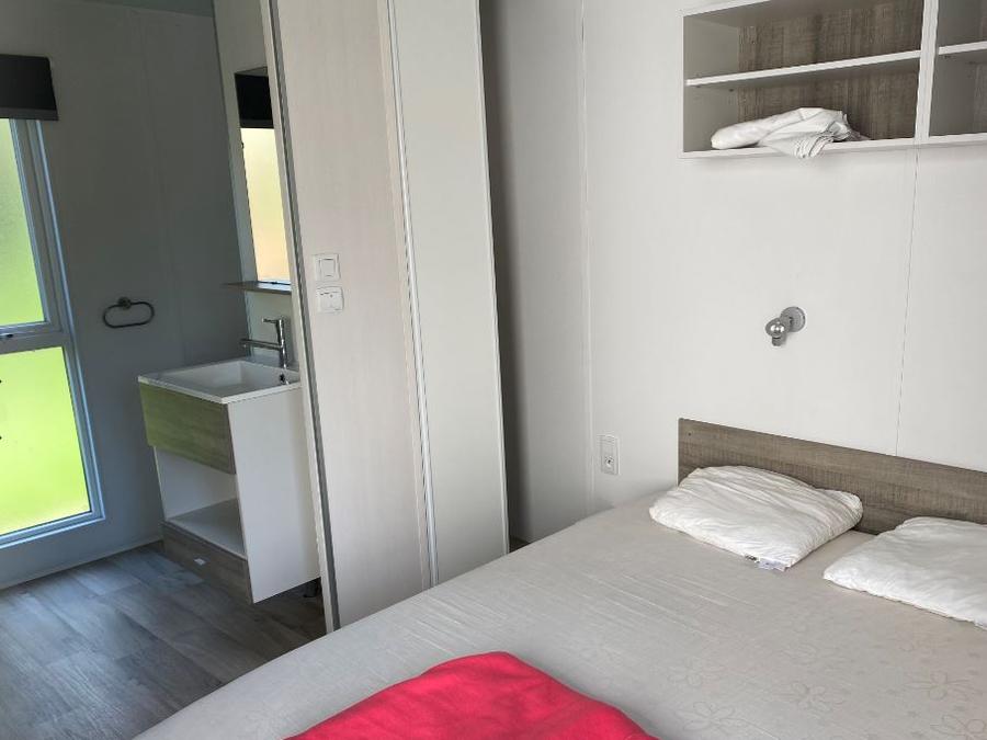 Chalet 6 personnes - ATLANTIS GRIS + 1 suite parentale dans un chalet séparé 4