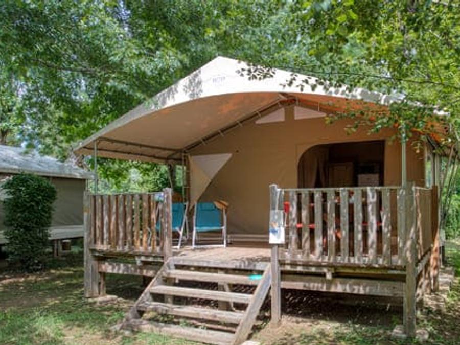 Tente en toile et en bois 5 personnes - LODGE CANADA sans sanitaires 20 m² 0