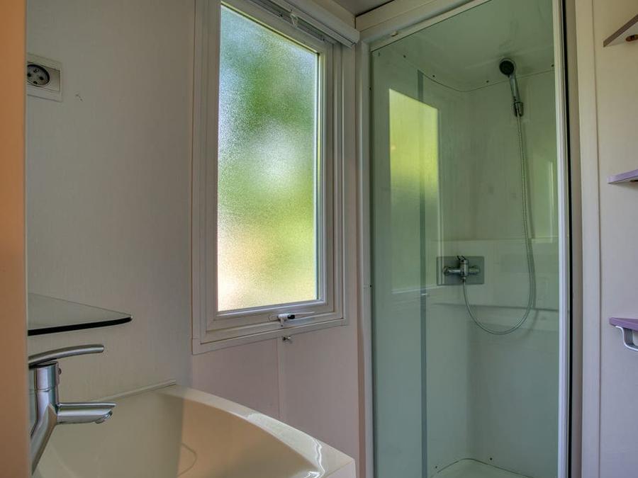 Mobilhome 4 personnes - MH2 SUPER VENUS 22 m² 8