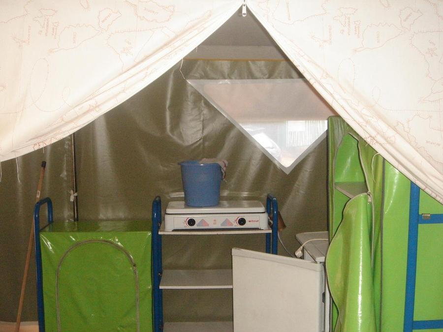 Bungalow toilé 5 personnes - 2 chambres 16m², sans sanitaires 2