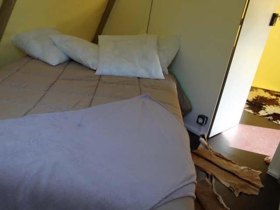Hébergement 4 personnes - Tipi 2