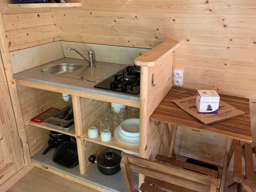 Hébergement 2 personnes - Pod 2 pers. - 1 lit double - avec WC et SDB 2
