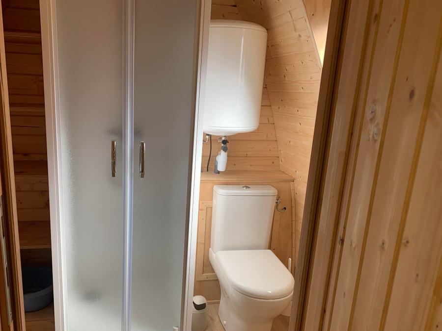 Hébergement 2 personnes - Pod 2 pers. - 1 lit double - avec WC et SDB 7