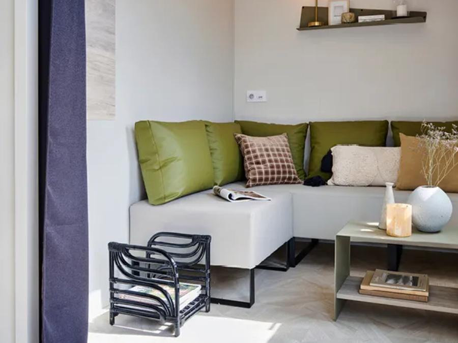 Mobilhome 14 personnes - 5 chambres (+ 1 convertible) - Terrasse couverte 2