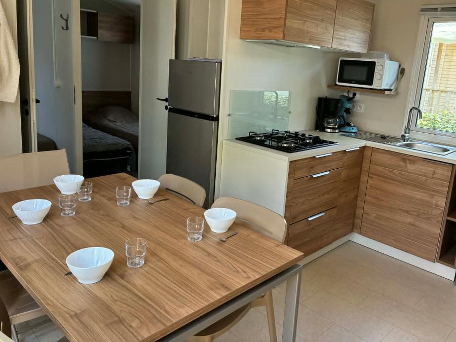 Mobilhome 14 personnes - 5 chambres (+ 1 convertible) - Terrasse couverte 7