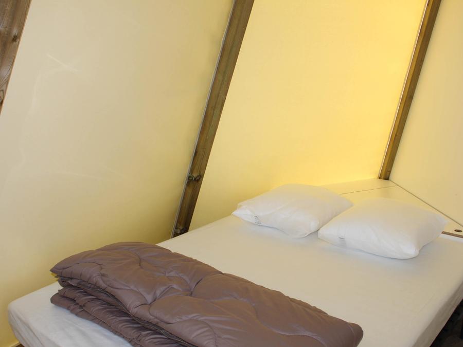 Unique 4 personnes - TIPI 4 7