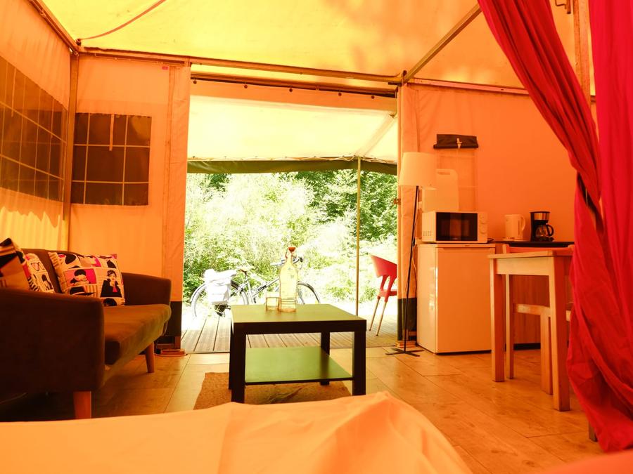 Bungalow toilé 4 personnes - des bois 2
