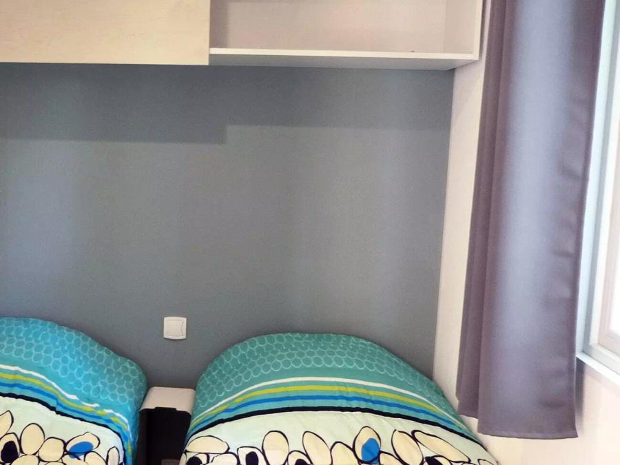 Mobilhome 4 personnes - Idaho Standard 3 Pièces 4 Personnes Climatisé + TV 2