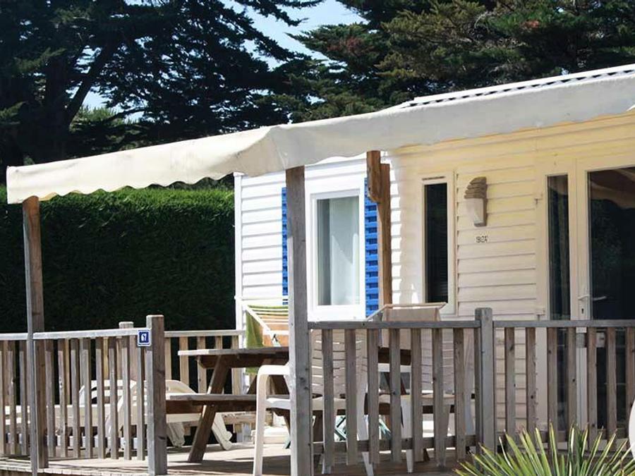 Mobilhome 6 personnes - Eco 3 pièces 4/6 personnes + TV (4 adultes et 2 enfants -18 ans). 0