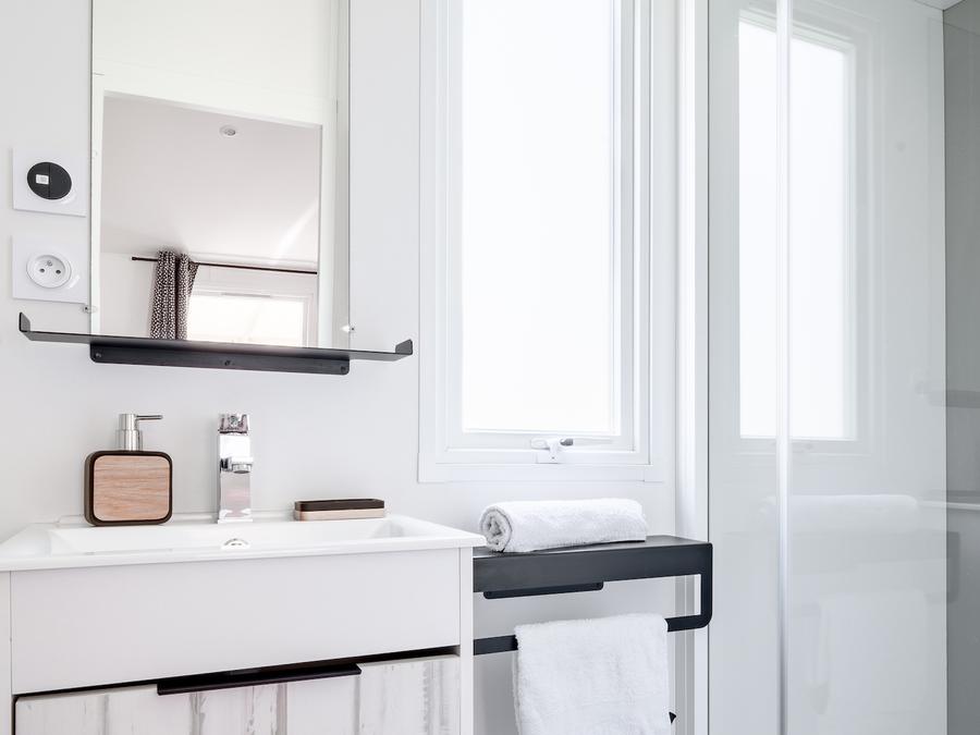 Mobilhome 4 personnes - Mobil-home Premium 32m² (2 chambres - 2 sdb) + Lave Vaisselle + terrasse semi-couverte 15m² 5