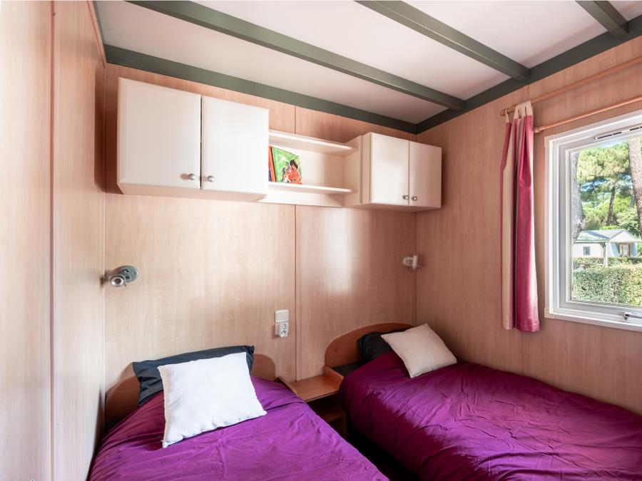 Chalet 4 personnes - Chalet Premium 35m² (2 chambres) + Climatisation + Lave-vaisselle + Terrasse couverte 12m² 6