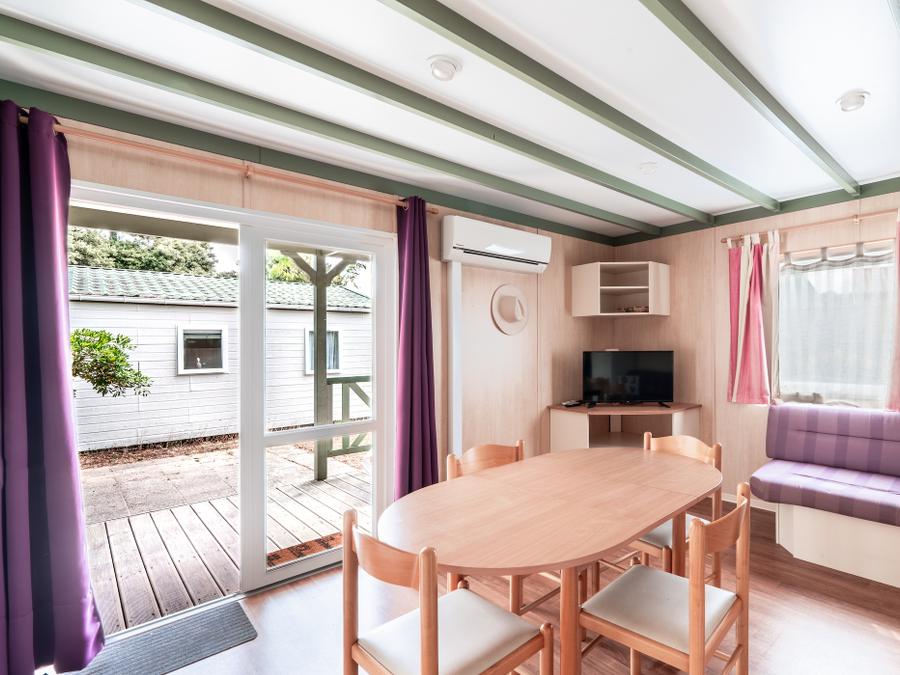 Chalet 4 personnes - Chalet Premium 35m² (2 chambres) + Climatisation + Lave-vaisselle + Terrasse couverte 12m² 5