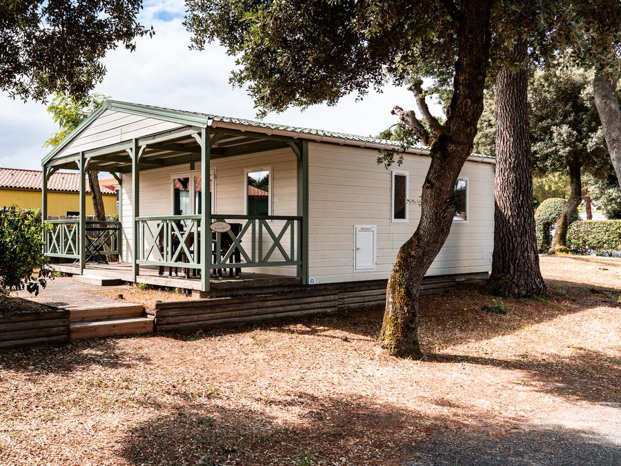Chalet 4 personnes - Chalet Premium 35m² (2 chambres) + Climatisation + Lave-vaisselle + Terrasse couverte 12m² 0