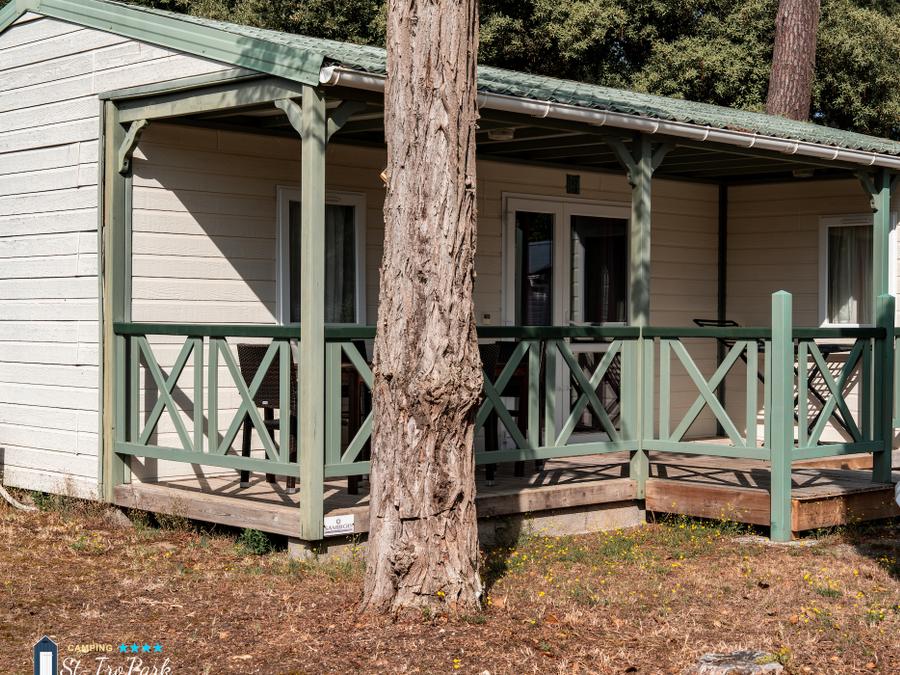 Mobilhome 4 personnes - Premium 32m² (2 chambres) réservé aux personnes à mobilité réduite avec climatisation 2
