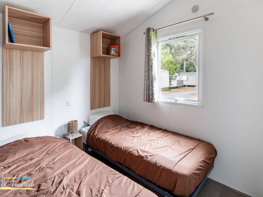 Mobilhome 4 personnes - Mobil-home Confort 27.5m² (2 chambres) + terrasse bois semi-couverte 11m² 4