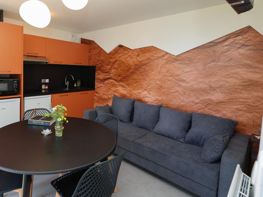 Gîte 6 personnes - Lodge Roches et Vallées 8