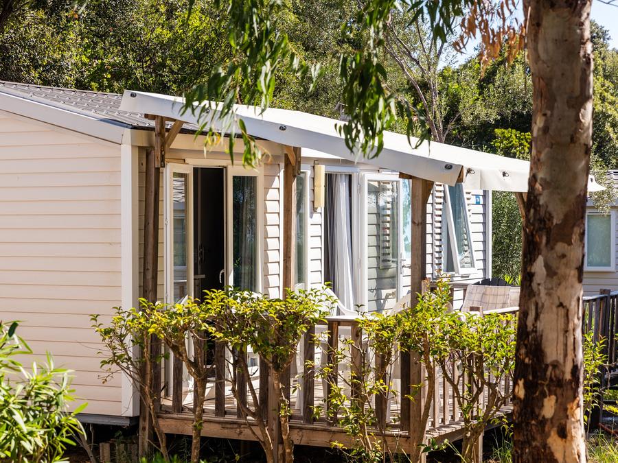 Mobilhome 6 personnes - Classic | 3 Ch. | 6 Pers. | Terrasse surélevée | Clim. 1