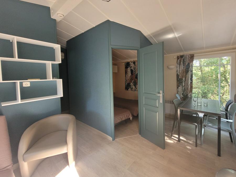 Mobilhome 6 personnes - 4/6 Confort avec terrasse + Climatisation + TV 40m² 12