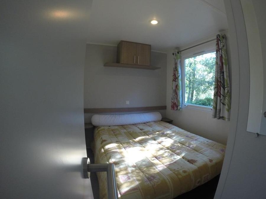 Mobilhome 6 personnes - 4/6 Confort avec terrasse + Climatisation + TV 40m² 5