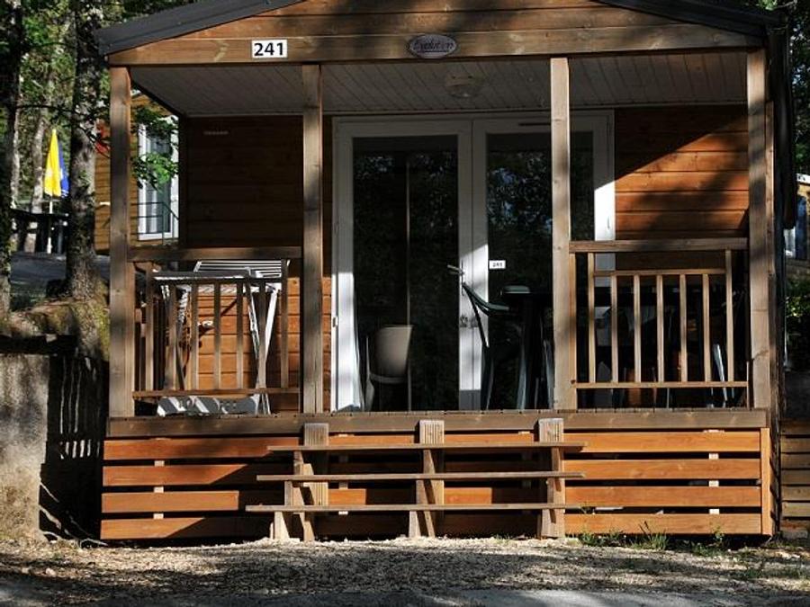 Mobilhome 4 personnes - 4 personnes avec terrasse + climatisation + TV - 31m² 0