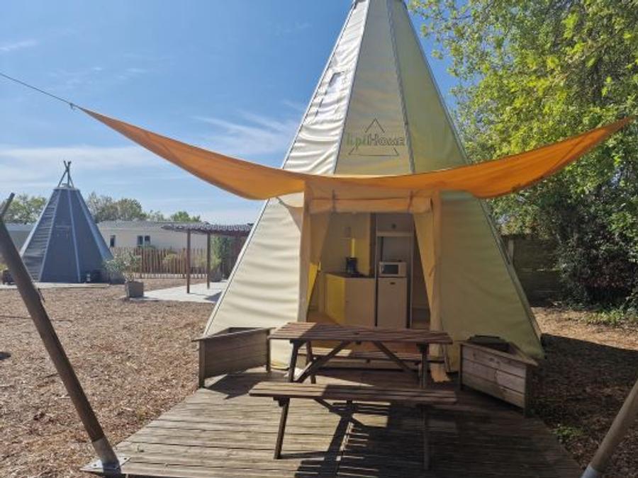 Hébergement 4 personnes - Tipi 4 pers 15