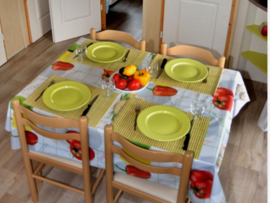 Chalet 4 personnes - CONFORT+ (2 chambres) 9