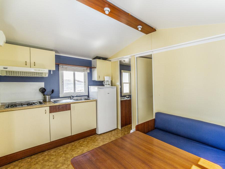 Mobilhome 4 personnes - BASIC - TV 3