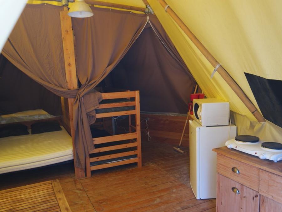 Tente 4 personnes - Tipi (tente aménagée) 5
