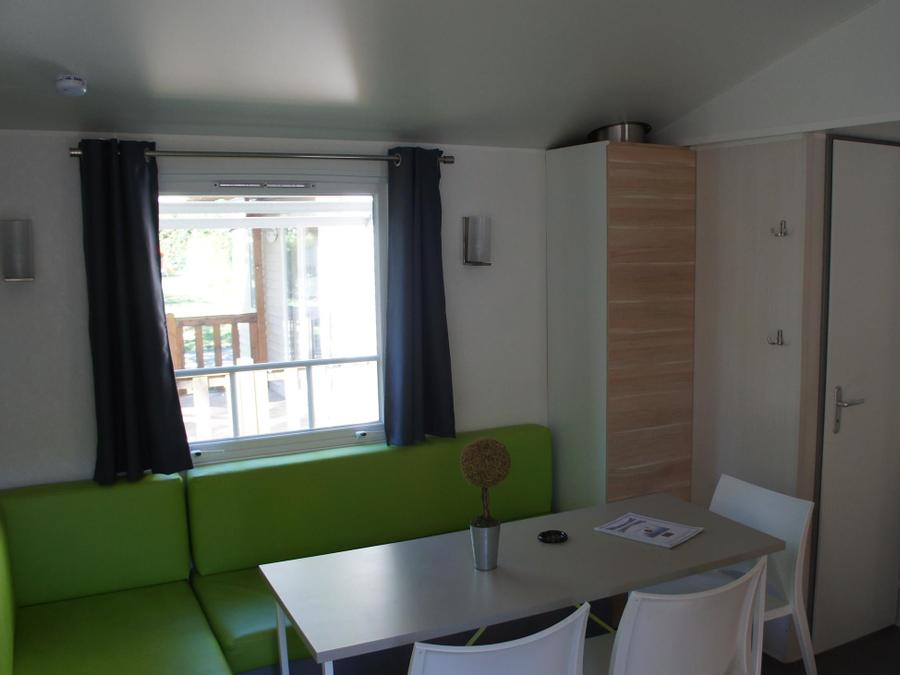 Mobilhome 7 personnes - Mobil home Standard 32 m² 3 chambres + terrasse 12m² semi-couverte (9m²) 6/7 pers 1