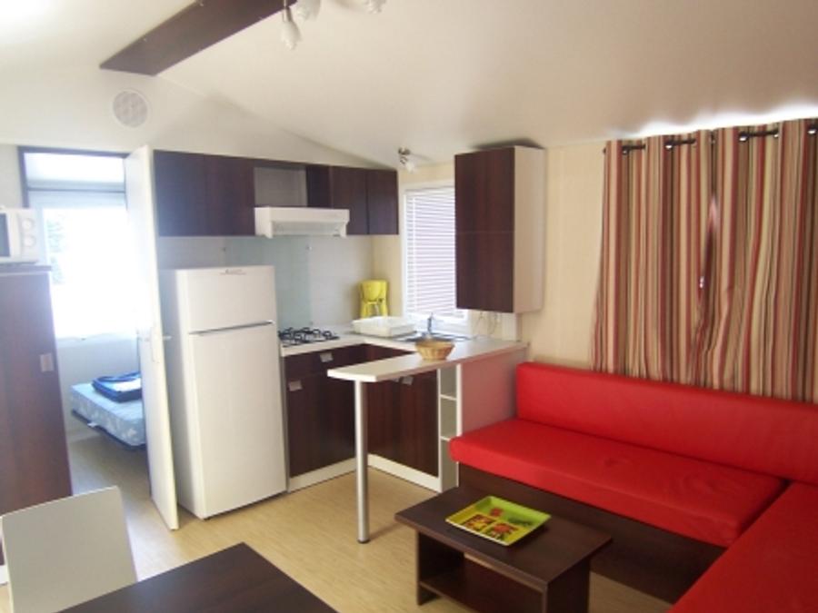 Mobilhome 5 personnes - Mobil home Confort 32 m² 2 chambres + terrasse 12m² semi-couverte (9m²) + TV 4/5 pers 4