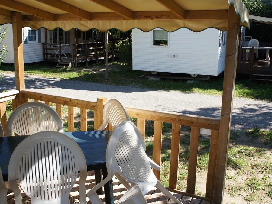 Mobilhome 7 personnes - Mobil home Premium 32 m² 3 chambres + terrasse 12m² semi-couverte (9m²) + TV + clim 6/7 pers 6