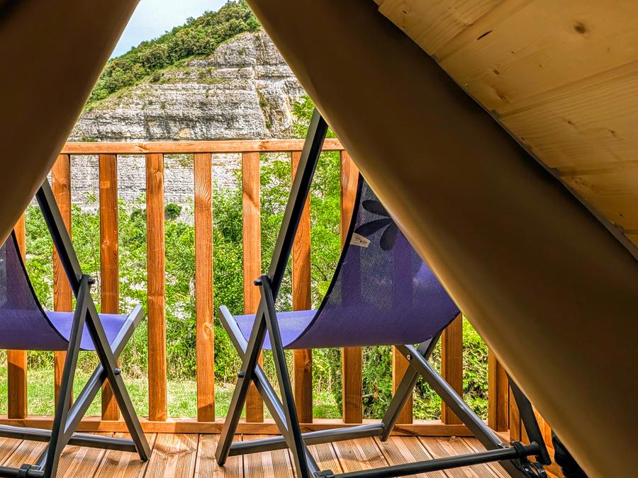 Hébergement 2 personnes - Tente bivouac+ 6m² 1 chambre terrasse et frigo 2 pers 3