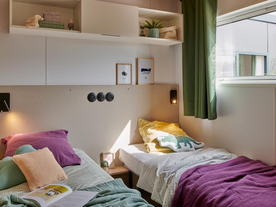 Mobilhome 6 personnes - TAOS Luxe 40m2 terrasse couverte + Jacuzzi privatif - 6 pers 3 chambres 2 sdb - clim 1