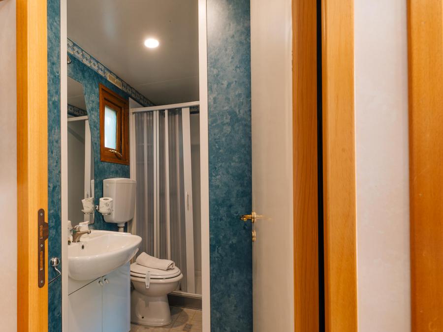 Mobilhome 2 personnes - (2 personnes incluses - 2 personnes supplémentaires possibles moyennant un supplément, veuillez contacter le camping) 8