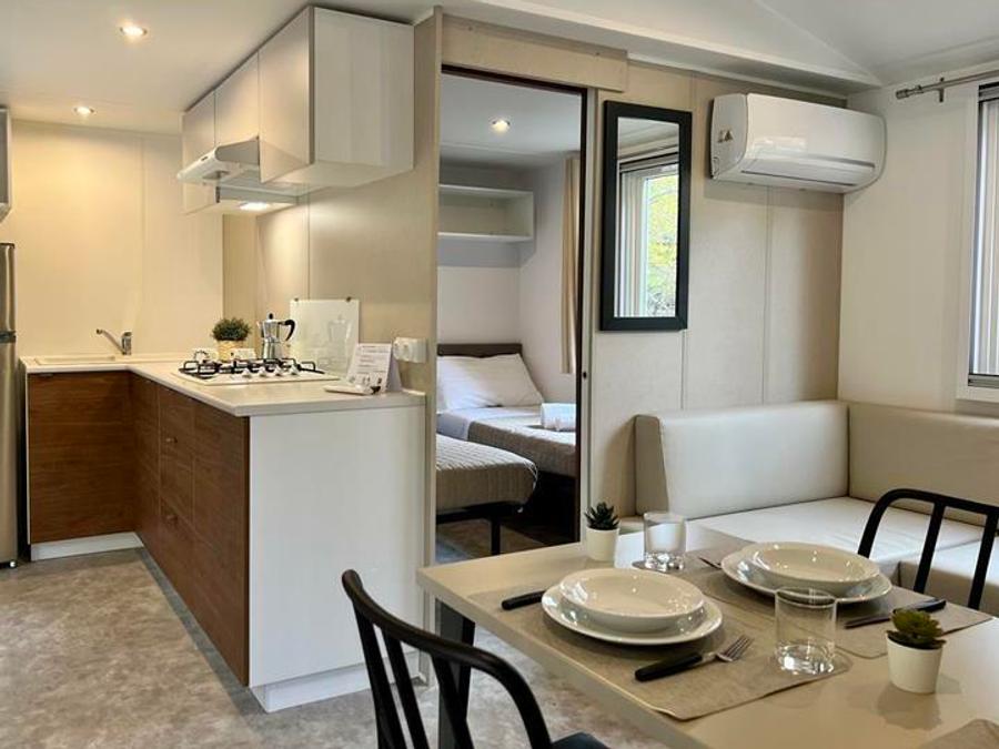 Mobilhome 2 personnes - (2 personnes incluses - 2 personnes supplémentaires possibles moyennant un supplément, veuillez contacter le camping) 4