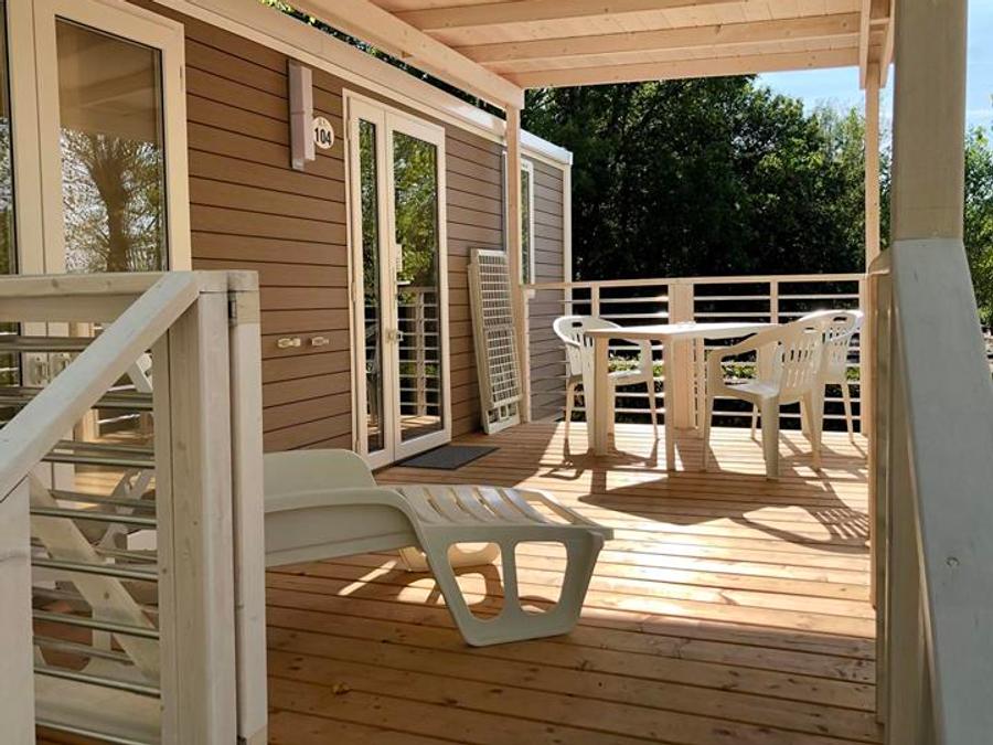 Mobilhome 2 personnes - (2 personnes incluses - 2 personnes supplémentaires possibles moyennant un supplément, veuillez contacter le camping) 1