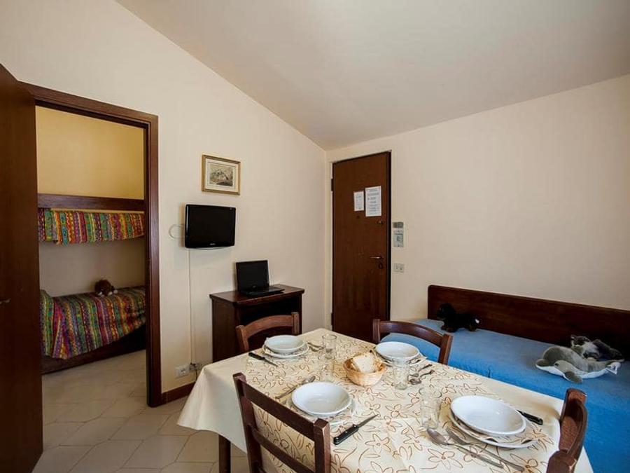 Appartement 2 personnes - (2 personnes incluses - 3 personnes supplémentaires possibles moyennant un supplément, veuillez contacter le camping) 2