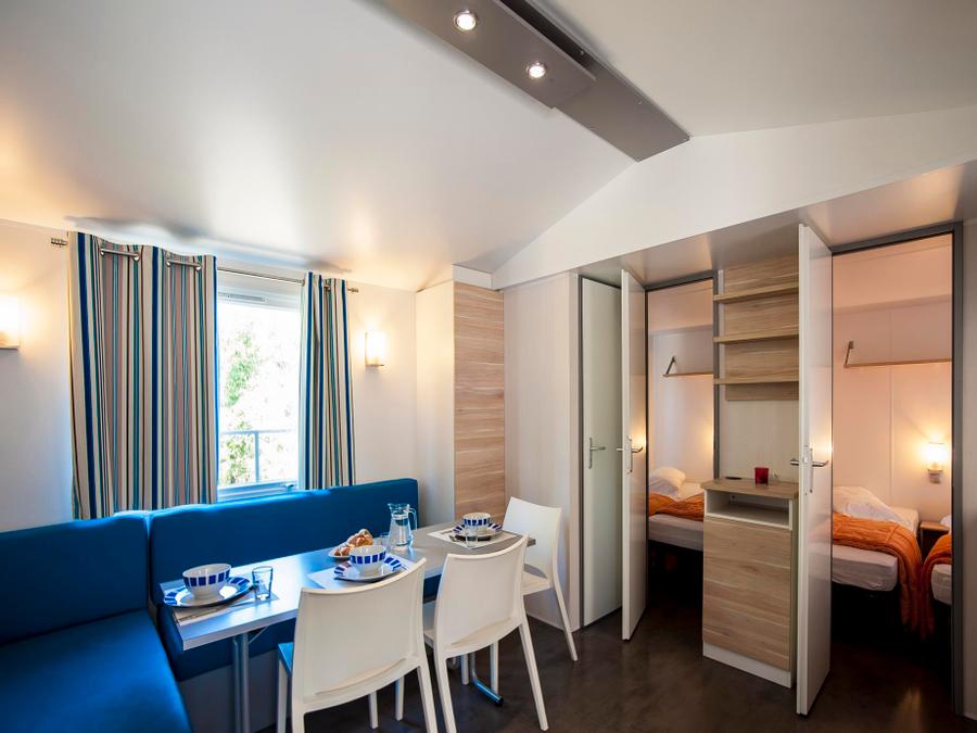 Mobilhome 2 personnes - (2 personnes incluses - 4 personnes supplémentaires possibles avec supplément, veuillez contacter le camping) 11