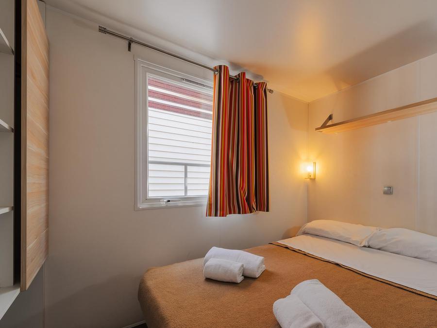 Mobilhome 2 personnes - (2 personnes incluses - 4 personnes supplémentaires possibles avec supplément, veuillez contacter le camping) 6